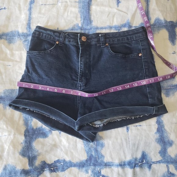 Stretch Denim Dark High Waist Jean Shorts - Picture 3 of 9